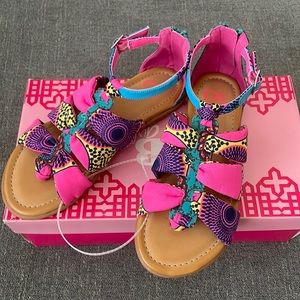 New girls vibrant sandal